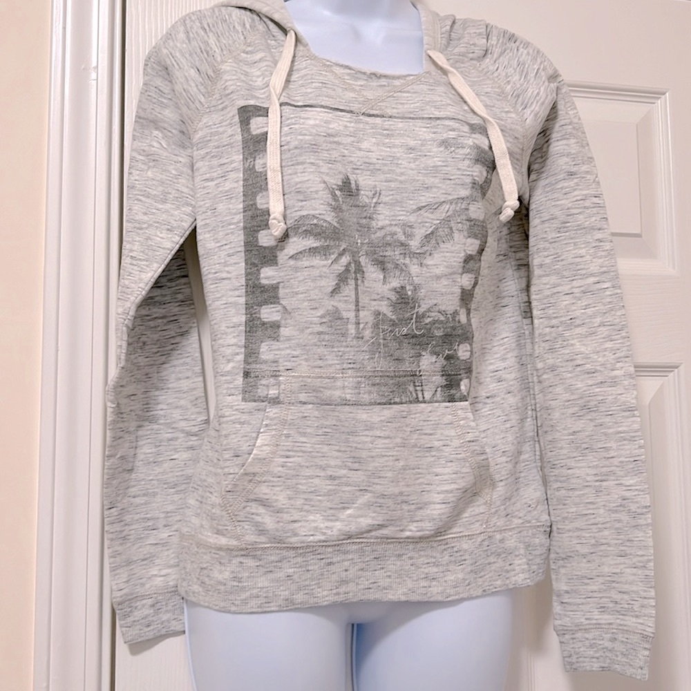 American Eagle Hoodie (EUC)